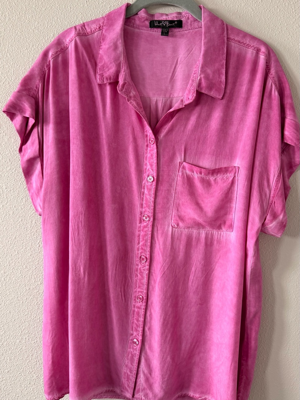 Velvet Heart Pink Button Down Shirt Size L Short Sleeve Pocket Top